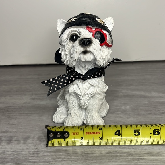 Vintage white pirate dog figurine with eye patch and skull hat - Picture 2 of 6